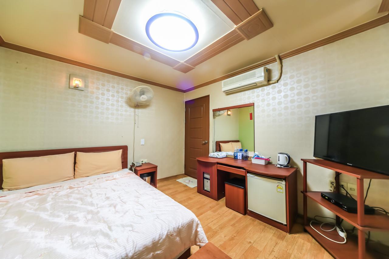 בוסאן Nampo One Motel מראה חיצוני תמונה