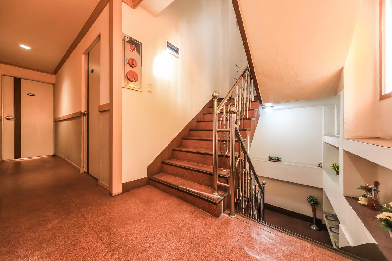 בוסאן Nampo One Motel מראה חיצוני תמונה
