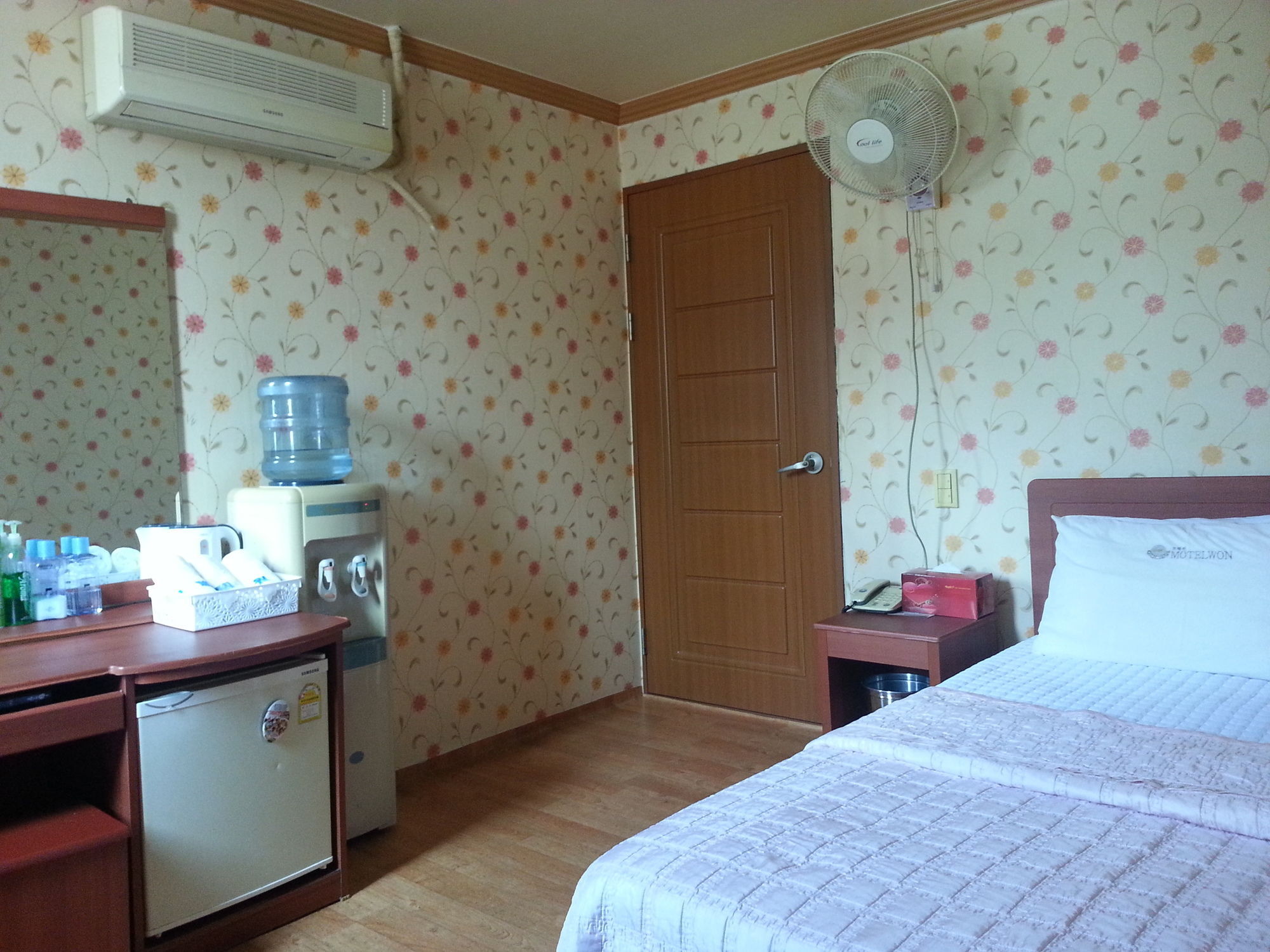 בוסאן Nampo One Motel מראה חיצוני תמונה
